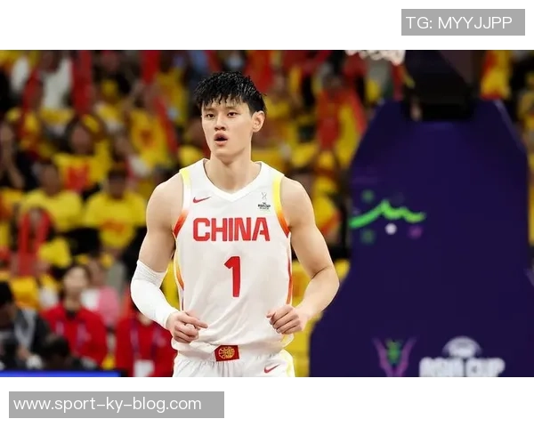 曾凡博在中国赛表现平平被篮网裁掉10分钟无得分仅有1次抢断